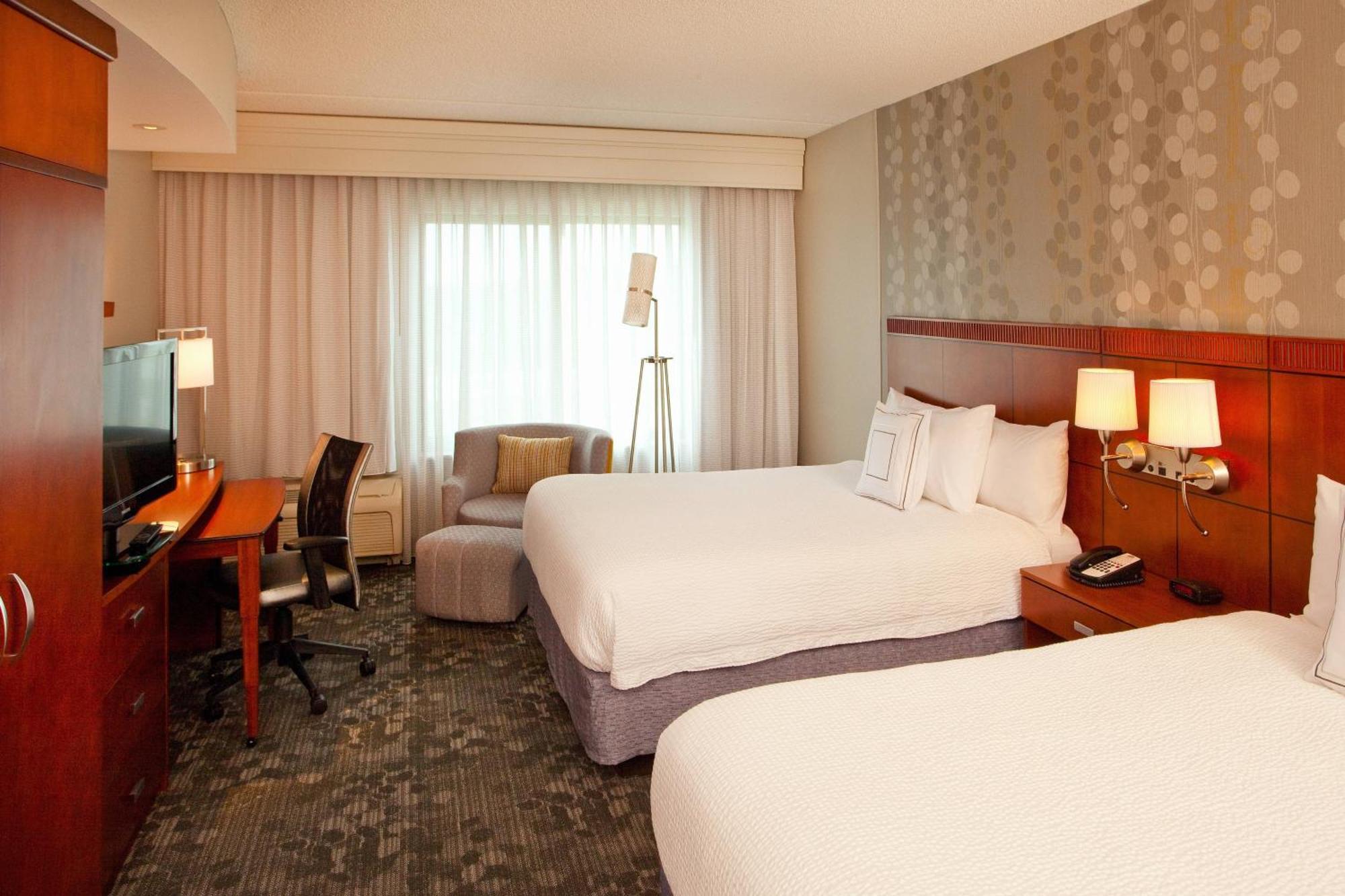 คอร์ทยาร์ด เกตตีสเบิร์ก Hotel ภายนอก รูปภาพ